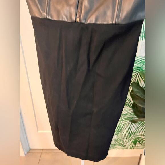 Alice + Olivia Black Strapless Dress - Picture 4 of 10